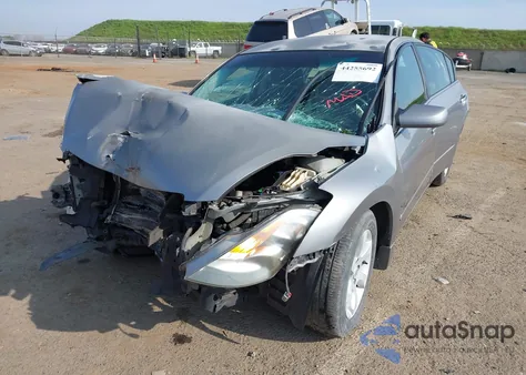 2008 Nissan Altima Hybrid z USA, uszkodzony, nr VIN 1N4CL21E58C289936